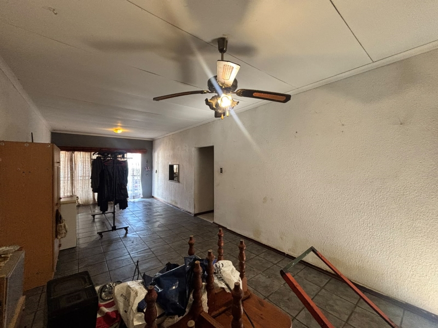 2 Bedroom Property for Sale in Meiringspark North West